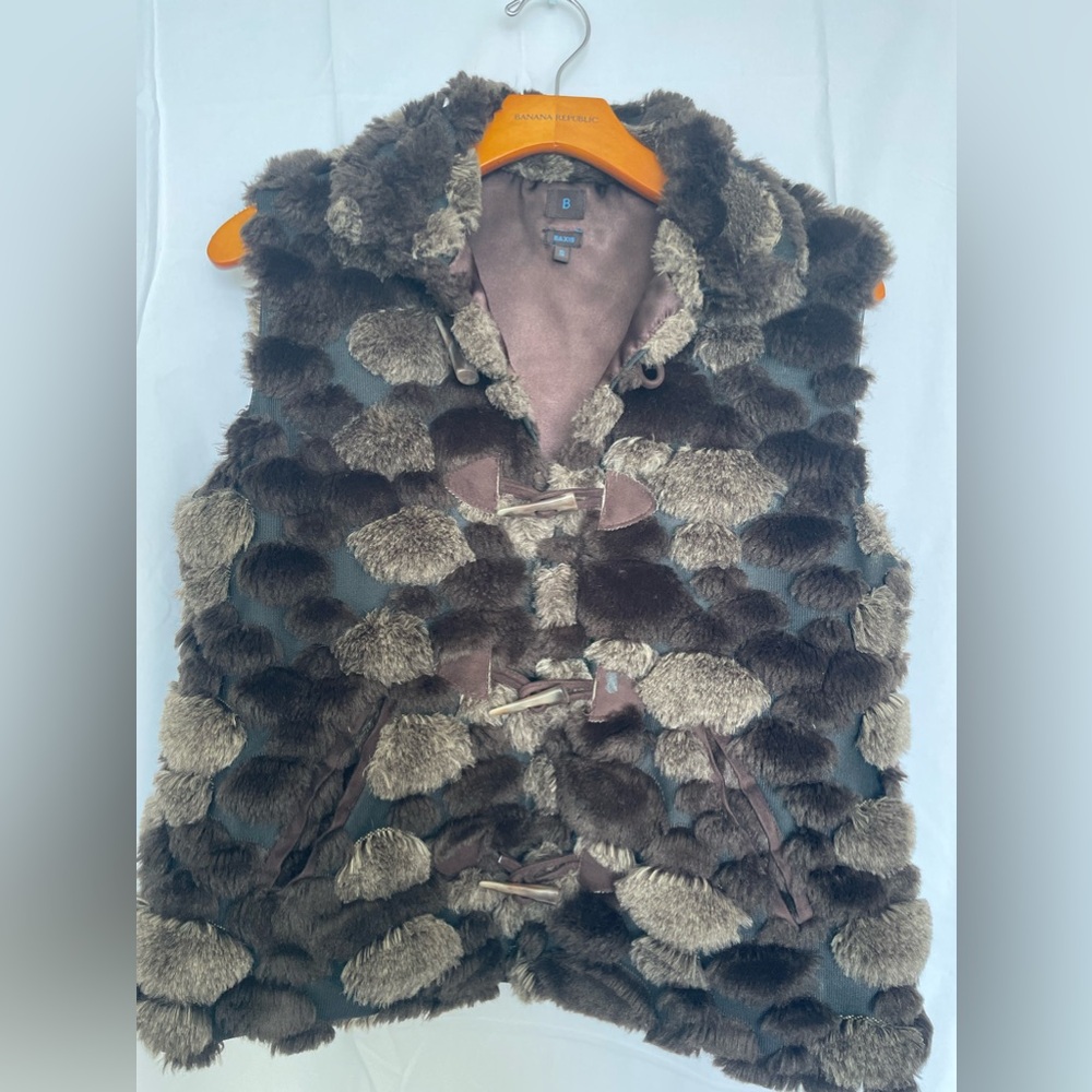 Baxis Faux Fur Vest - Size Small